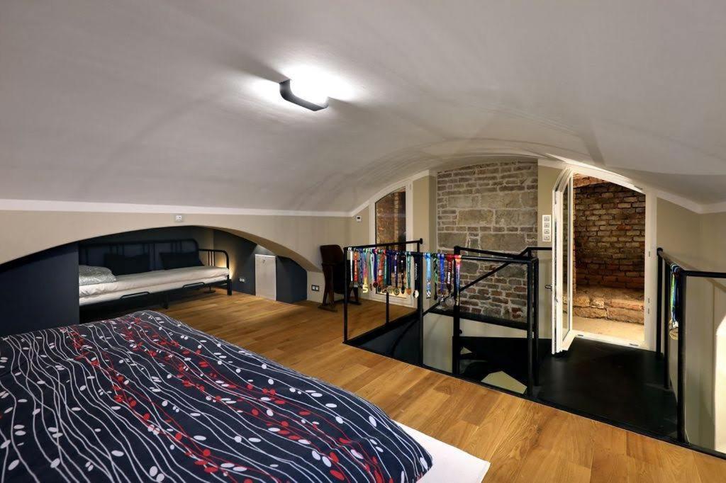 Design Loft 2 Minutes To Wenceslas Square Πράγα Εξωτερικό φωτογραφία
